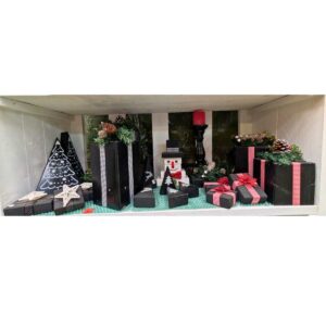 Partij 6 Handgemaakte houten Kerstdecoraties voor Markt en Handel