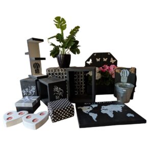 Partij diverse Houten Decoraties voor Markt en Handel 4a