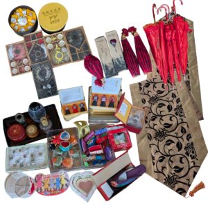 Partij diverse Chinese artikelen voor Markt en Handel